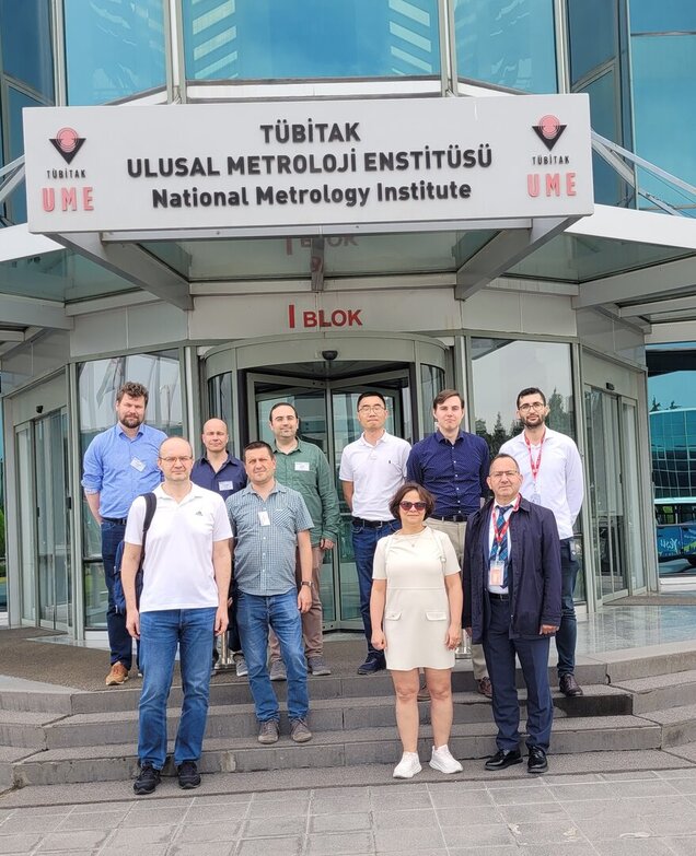 Group picture in front of the hosting institution, TÜBITAK